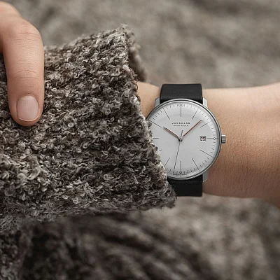 Junghans Max Bill Quartz MEGA Solar Titanium Sapphire Bauhaus Special Edition 59/2326.02
