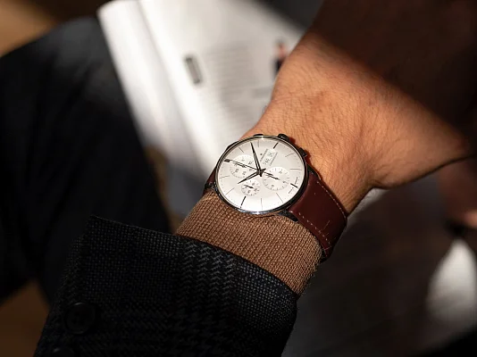 Junghans Meister Chronoscope Sapphire English Date 27/4120.03