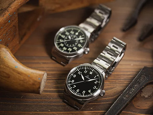 Laco Augsburg 39 Pilot Watch Automatic Bracelet LA-862140