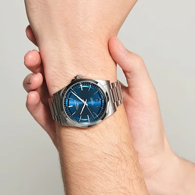 Longines Conquest Gent Automatic 41mm L3.830.4.92.6