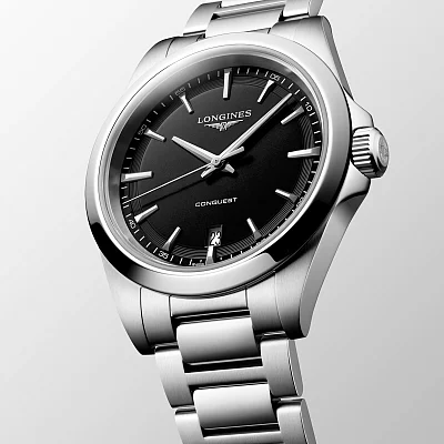Longines Conquest Quartz 38mm L3.750.4.52.6