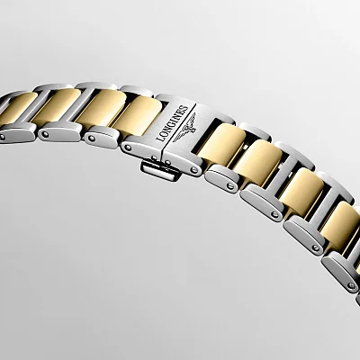Longines Conquest Quartz 41mm L3.860.3.52.7