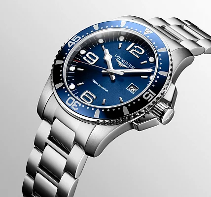 Longines HydroConquest Quartz 44mm L3.840.4.96.6