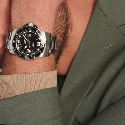 Longines HydroConquest 44mm L3.841.4.56.6