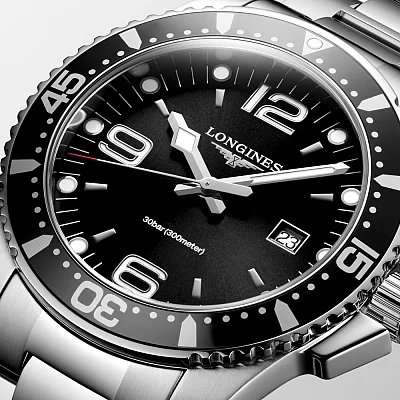 Longines HydroConquest Quartz 44mm L3.840.4.56.6