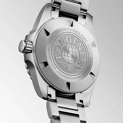 Longines HydroConquest Ceramic 39mm L3.779.4.56.6