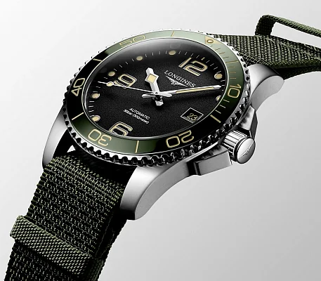 Longines HydroConquest Ceramic NATO 41mm L3.781.4.05.2