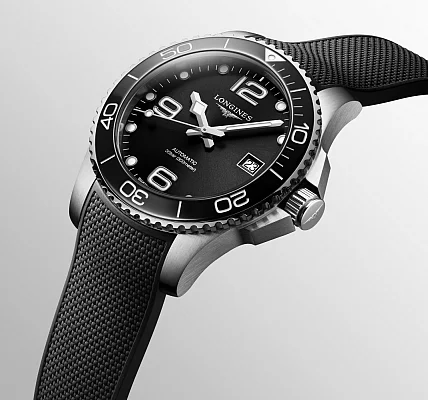 Longines HydroConquest Ceramic 39mm L3.780.4.56.9