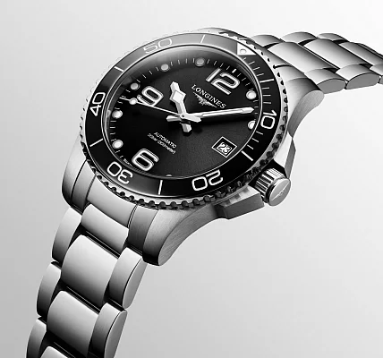 Longines HydroConquest Ceramic 39mm L3.780.4.56.6