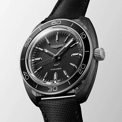 Longines Ultra-Chron COSC Carbon L2.839.4.52.2