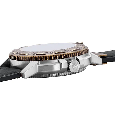 Luminox Adventure Watch Leather Strap XL.1301