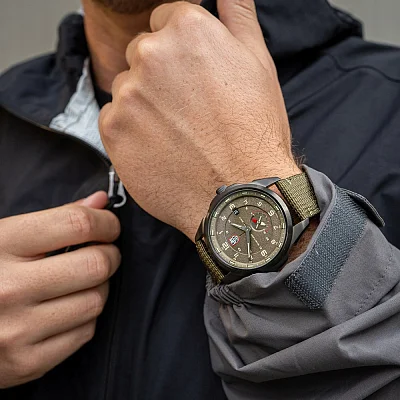 Luminox Atacama Adventurer 1760 Series XL.1767