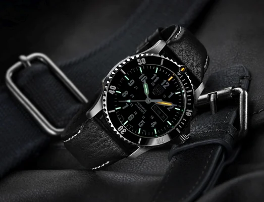Luminox Sport Timer Field Automatic Day-Date 0920 Series Ceramic XS.0921
