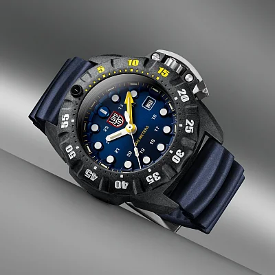 Luminox Deep Dive 1550 Series XS.1553