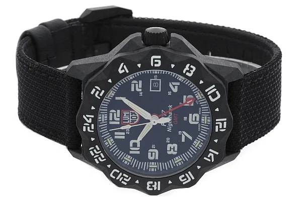 Luminox F-117 Nighthawk GMT 6400 Series XA.6441