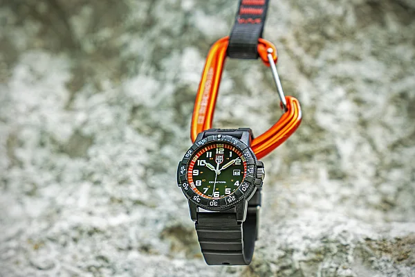 Luminox Leatherback Sea Turtle Giant 0320 Series Orange XS.0329.1
