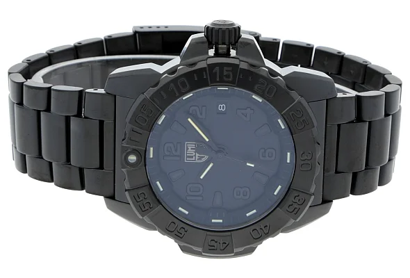 Luminox Navy SEAL Steel 3250 Series Blackout XS.3252.BO.L