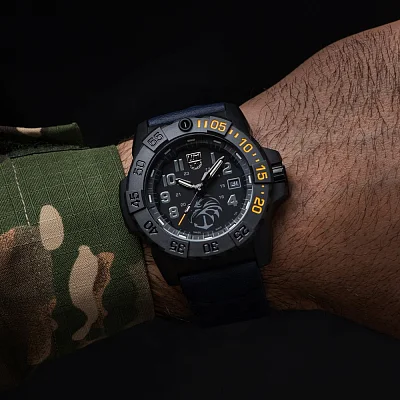 Luminox Original Navy SEAL 3500 Series Navy SEAL Foundation The Guardian Limited Edition XS.3505.NSF.N