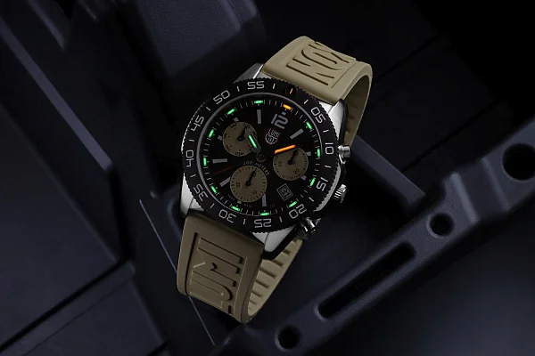 Luminox Pacific Diver Chrono 3140 Series Sand XS.3150.SET