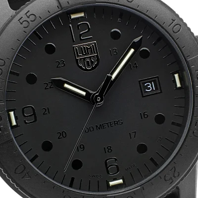 Luminox G Sea Bass 2000 Series Blackout Velcro Strap X2.2001.BO.F