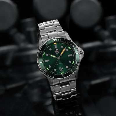Luminox Sport Timer Quartz Date 0940 Series XS.0957