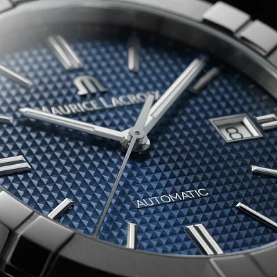 Maurice Lacroix Aikon Gent Date 42mm Automatic Steel AI6008-SS000-430-4