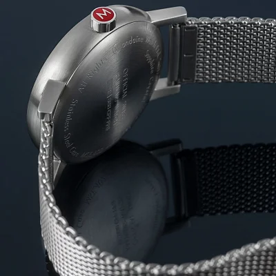 Mondaine SBB evo2 Quartz Big-Date Mesh MSE.40210.SM