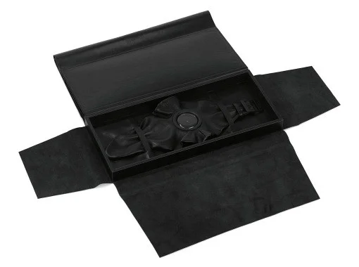 Swatch New Gent Artists Black Dancing Rose Limited Edition SUOZ132S
