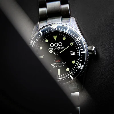 OUT OF ORDER Auto 2.0 Black OOO.001-16.2.NE