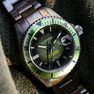 OUT OF ORDER Automatico Quaranta Green OOO.001-21.VE