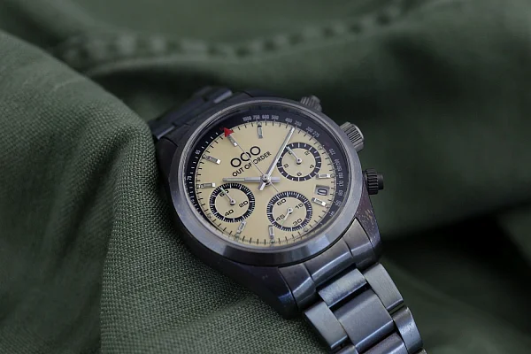 OUT OF ORDER Sporty Cronografo Cream Quartz OOO.001-23.CR.AC
