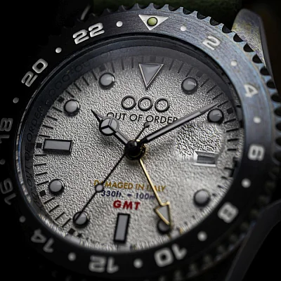 OUT OF ORDER Swiss GMT Medelin Quartz OOO.001-19.ME