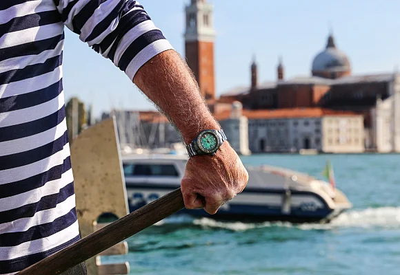 OUT OF ORDER Swiss GMT Venezia Quartz OOO.001-19.VE