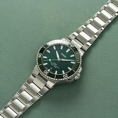 Oris Aquis III Date 41mm 01 733 7787 4157-07 8 22 04PEB