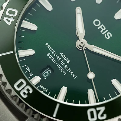 Oris Aquis III Date 41mm 01 733 7787 4157-07 8 22 04PEB