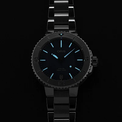 Oris Aquis Lady Date Relief Blue Mother of Pearl 01 733 7770 4155-07 8 18 05P