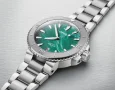  Zdjęcie 3 Oris Aquis Lady Date Relief x Bracenet 01 733 7770 4137-07 8 18 05P