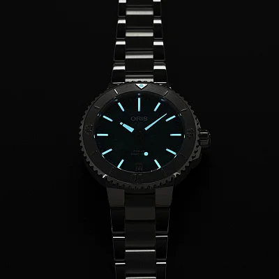 Oris Aquis Lady Date Relief x Bracenet 01 733 7770 4137-07 8 18 05P