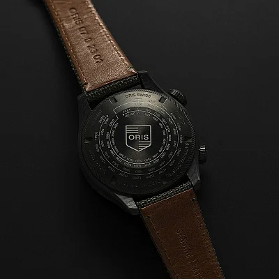 Oris Big Crown ProPilot Altimeter Carbon in Meters 01 793 7775 8764-Set