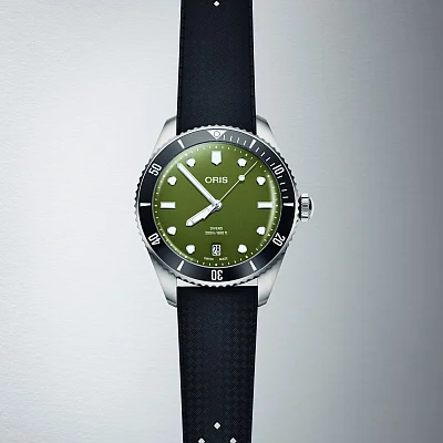 Oris Divers Date Ceramic 39 Set 01 733 7795 4057-Set