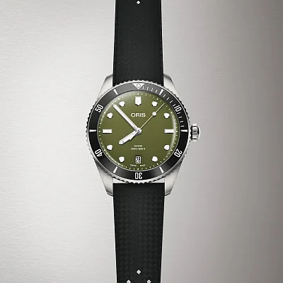 Oris Divers Date Ceramic 39 Set 01 733 7795 4057-Set