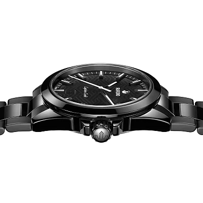 Rado Captain Cook Discover High-Tech Black Ceramic 40mm Black Dial R32279162