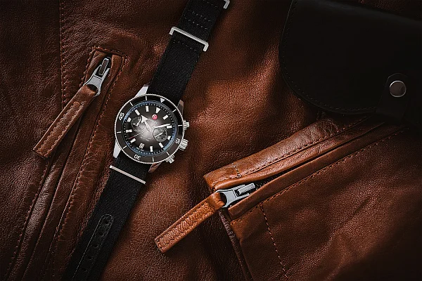 Rado Captain Cook Gent Automatic Chronograph 43mm Steel Bracelet and Straps Set R32145158