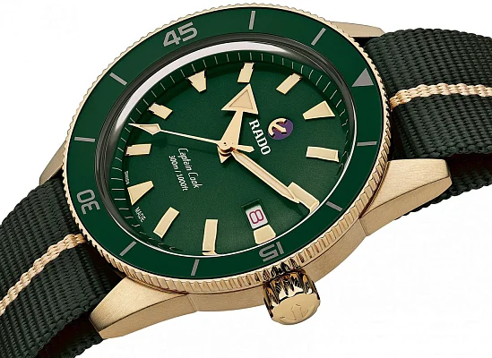 Rado Captain Cook Gent Automatic 42mm Bronze Green Dial NATO R32504317