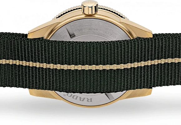Rado Captain Cook Gent Automatic 42mm Bronze Green Dial NATO R32504317
