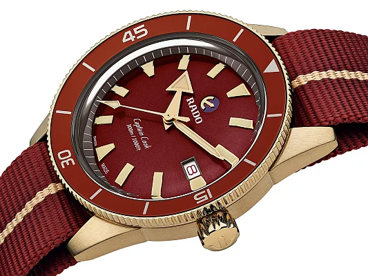 Rado Captain Cook Gent Automatic 42mm Bronze Burgundy Dial R32504407