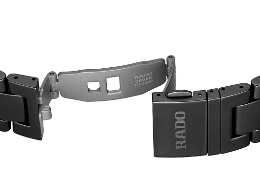 Rado Captain Cook High-Tech Ceramic Diver Gent Automatic 43mm Skeleton Black R32192152