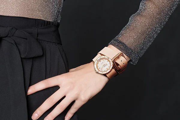 Rado Captain Cook Lady Automatic 37mm Diamonds x Marina Hoermanseder Special Edition R32139708