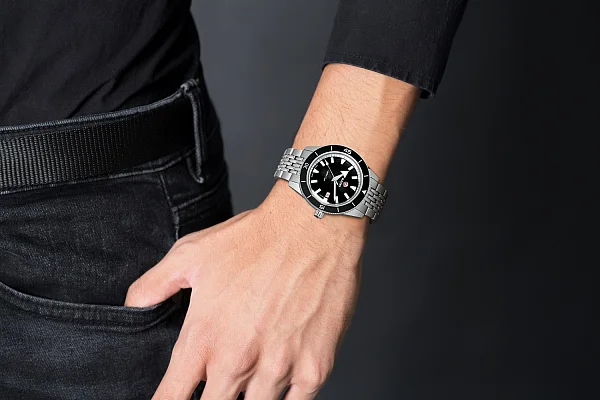 Rado Captain Cook Gent Automatic 42mm R32505153