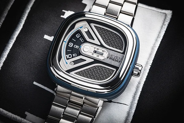 SEVENFRIDAY M1B/01M URBAN EXPLORER Automatic SF-M1B/01M